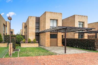 Casa en venta en Vereda Canelon, Cajicá · foto 2 de 20