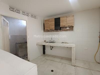Casa de 5 alcobas en venta en Miraflores, Girardot, 200 m² · foto 10 de 20