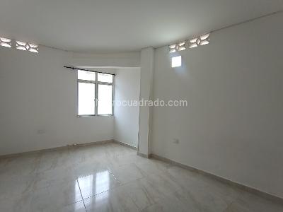 Casa de 5 alcobas en venta en Miraflores, Girardot, 200 m² · foto 12 de 20