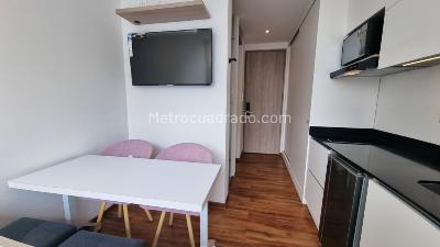 Apartaestudio en arriendo en Chico Norte Iii, Bogotá, 18 m² · foto 9 de 15
