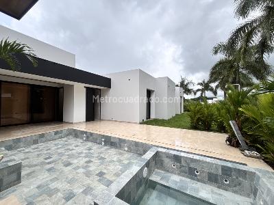 Casa de 4 alcobas en venta en Vereda La Cecilia, Villavicencio, 460 m² · foto 14 de 20