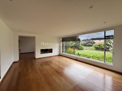 Casa de 4 alcobas en venta en Bojaca, Chía, 335 m² · foto 8 de 20