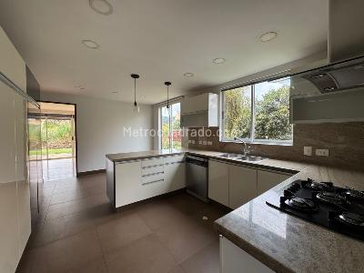 Casa de 4 alcobas en venta en Bojaca, Chía, 335 m² · foto 11 de 20