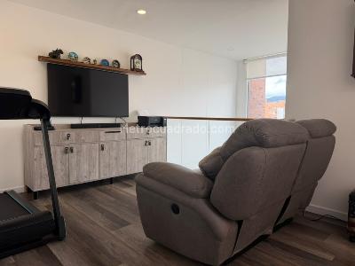 Apartamento de 4 alcobas en venta en Colina Campestre, Bogotá, 177 m² · foto 14 de 20