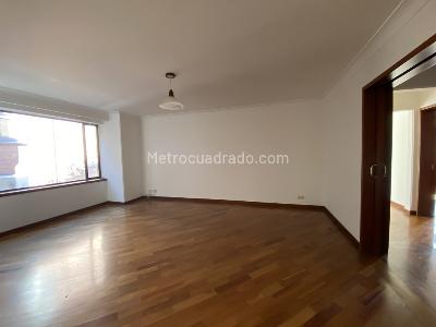 Apartamento en venta en Los Rosales, Bogotá · foto 8 de 20
