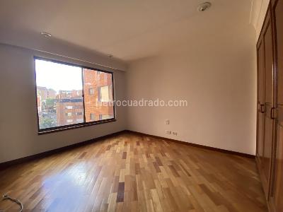 Apartamento en venta en Los Rosales, Bogotá · foto 13 de 20