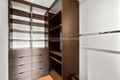 Apartamento de 3 alcobas en venta en San Jose Del Prado, Bogotá, 160 m² · foto 10 de 15