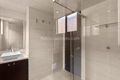 Apartamento de 3 alcobas en venta en San Jose Del Prado, Bogotá, 160 m² · foto 11 de 15