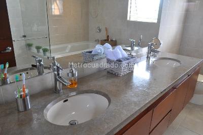 Casa de 3 alcobas en arriendo en Hacienda Fontanar, Chía, 252 m² · foto 13 de 16