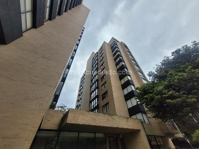 Apartamento de 2 alcobas en arriendo en Bella Suiza, Bogotá, 94 m² · foto 2 de 20