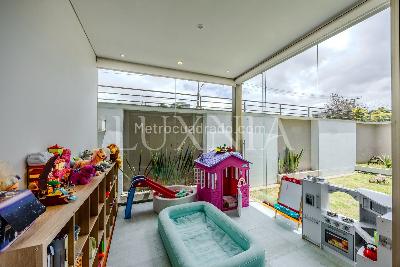 Casa de 5 alcobas en venta en Santa Barbara Alta, Bogotá, 905 m² · foto 15 de 20
