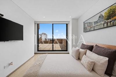 Apartamento de 2 alcobas en venta en Los Rosales, Bogotá, 136 m² · foto 13 de 19