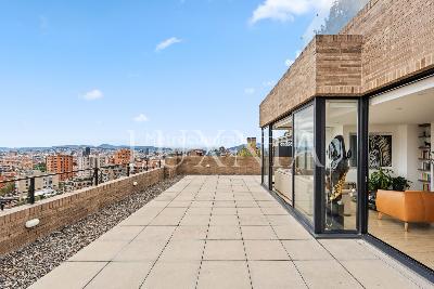 Apartamento de 2 alcobas en venta en Los Rosales, Bogotá, 136 m² · foto 15 de 19