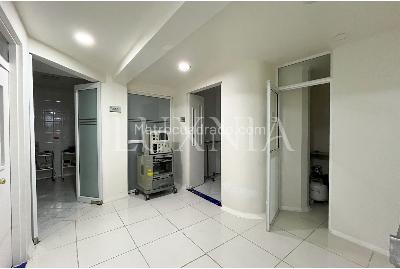 Casa de 5 alcobas en arriendo en Teusaquillo, Bogotá, 600 m² · foto 13 de 14