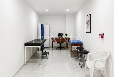 Casa de 5 alcobas en arriendo en Teusaquillo, Bogotá, 600 m² · foto 5 de 14