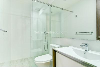 Apartamento de 3 alcobas en arriendo en Los Rosales, Bogotá, 145 m² · foto 10 de 18