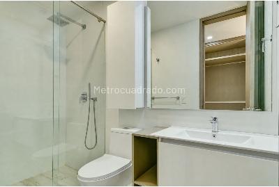 Apartamento de 3 alcobas en arriendo en Los Rosales, Bogotá, 145 m² · foto 12 de 18