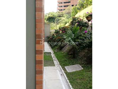 Apartamento de 2 alcobas en venta en Calasanz Parte Alta, Medellín, 43 m² · foto 8 de 19