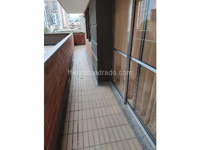 Apartamento de 3 alcobas en venta en Calle Nueva, Sabaneta, 101 m² · foto 5 de 13