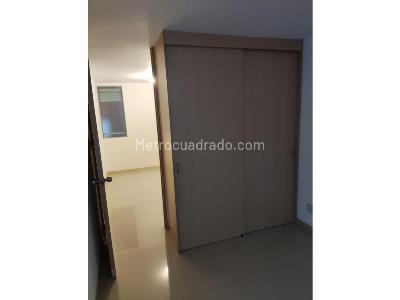 Apartamento de 3 alcobas en venta en Calle Nueva, Sabaneta, 101 m² · foto 7 de 13