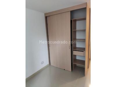 Apartamento de 3 alcobas en venta en Calle Nueva, Sabaneta, 101 m² · foto 10 de 13