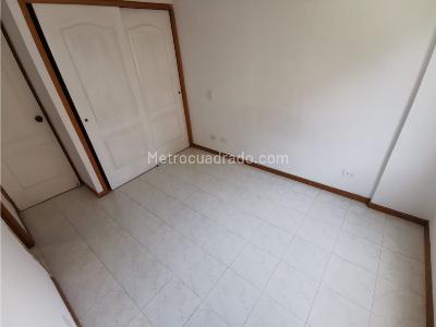 Apartamento de 3 alcobas en venta en El Poblado, Medellín, 110 m² · foto 9 de 12