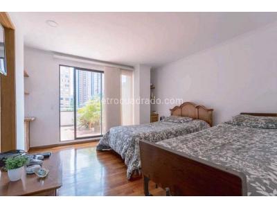 Apartamento de 4 alcobas en venta en El Poblado, Medellín, 175 m² · foto 11 de 15