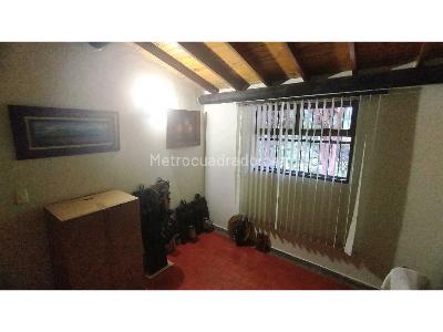 Casa de 4 alcobas en venta en Alto De Las Palmas, Envigado · foto 11 de 20