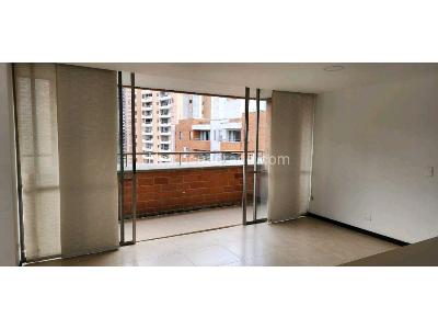 Apartamento en venta en Loma San Jose, Sabaneta · foto 2 de 19