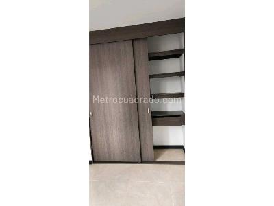 Apartamento en venta en Loma San Jose, Sabaneta · foto 7 de 19