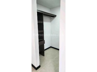 Apartamento en venta en Loma San Jose, Sabaneta · foto 15 de 19