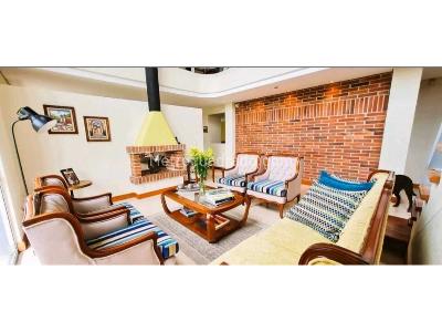 Casa de 5 alcobas en venta en Loma Del Escobero, Envigado · foto 2 de 20