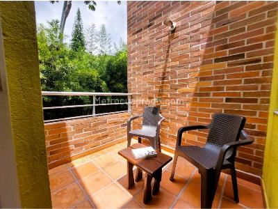 Casa de 5 alcobas en venta en Loma Del Escobero, Envigado · foto 13 de 20