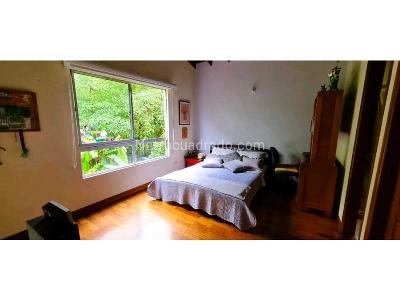 Casa de 5 alcobas en venta en Loma Del Escobero, Envigado · foto 16 de 20