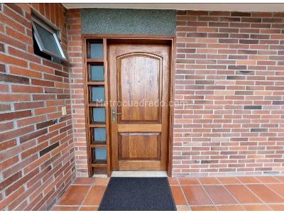 Casa de 5 alcobas en venta en Loma Del Escobero, Envigado · foto 20 de 20