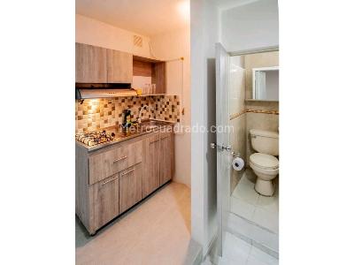 Casa de 5 alcobas en venta en Conquistadores, Medellín, 180 m² · foto 16 de 17