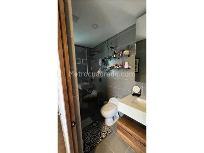 Apartamento en venta en Altos Del Poblado, Medellín · foto 14 de 20