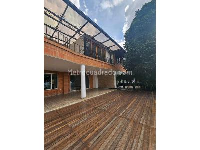 Casa de 5 alcobas en venta en El Poblado, Medellín, 480 m² · foto 16 de 20