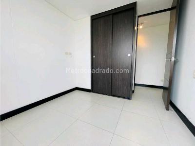 Apartamento de 3 alcobas en venta en La Mota, Medellín, 90 m² · foto 9 de 14