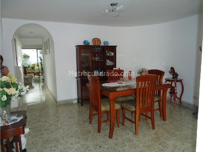 Apartamento en venta en Belen Rosales, Medellín · foto 4 de 20