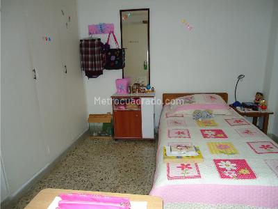 Apartamento en venta en Belen Rosales, Medellín · foto 18 de 20