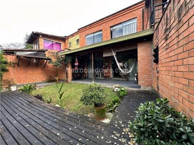 Casa de 3 alcobas en venta en Alto Del Escobero, Envigado, 240 m² · foto 7 de 20
