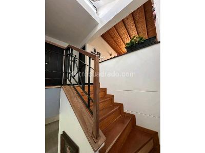Casa de 3 alcobas en venta en Alto Del Escobero, Envigado, 240 m² · foto 12 de 20