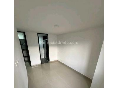 Apartamento de 3 alcobas en venta en Niquia, Bello, 70 m² · foto 14 de 20