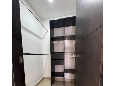 Apartamento de 3 alcobas en venta en Niquia, Bello, 70 m² · foto 15 de 20