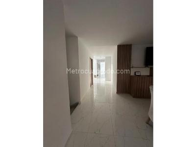 Casa de 4 alcobas en venta en Los Colores, Medellín, 371 m² · foto 10 de 20