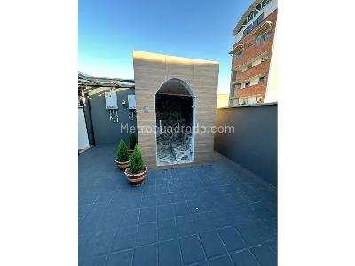 Casa de 4 alcobas en venta en Los Colores, Medellín, 371 m² · foto 19 de 20