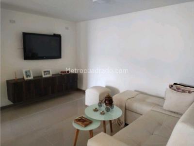 Apartamento de 2 alcobas en venta en Sur America, Itagüí, 90 m² · foto 3 de 20