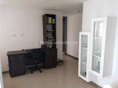 Apartamento de 2 alcobas en venta en Sur America, Itagüí, 90 m² · foto 10 de 20