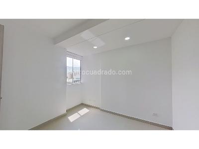 Apartamento de 3 alcobas en venta en Niquia, Bello, 71 m² · foto 5 de 20